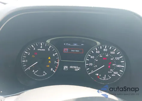 2014 Nissan Pathfinder Platinum from USA, damaged, VIN 5N1AR2MM5EC655713